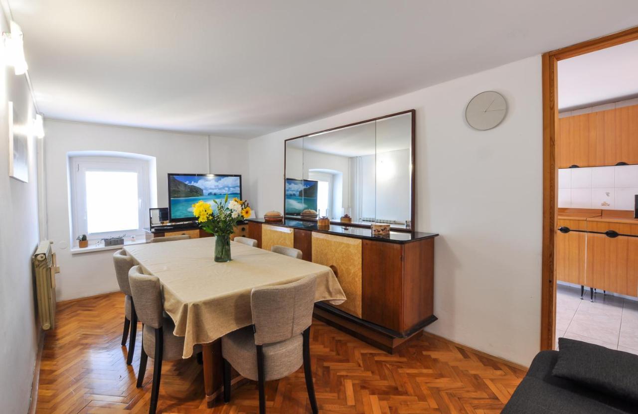 Apartment Katarina Koper - Old Historic Centre With Free Parking المظهر الخارجي الصورة