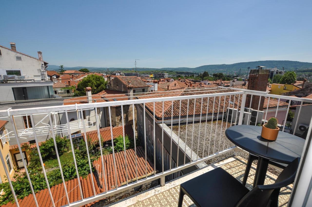 Apartment Katarina Koper - Old Historic Centre With Free Parking المظهر الخارجي الصورة